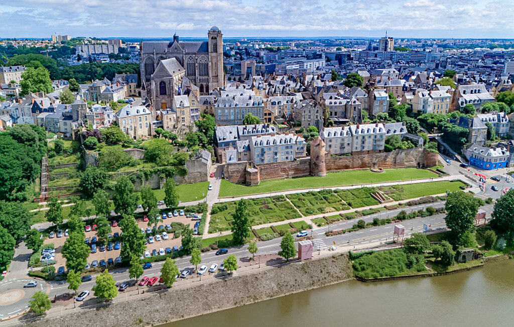 Location de vacances - Mont Saint Jean , France - FVS041 23