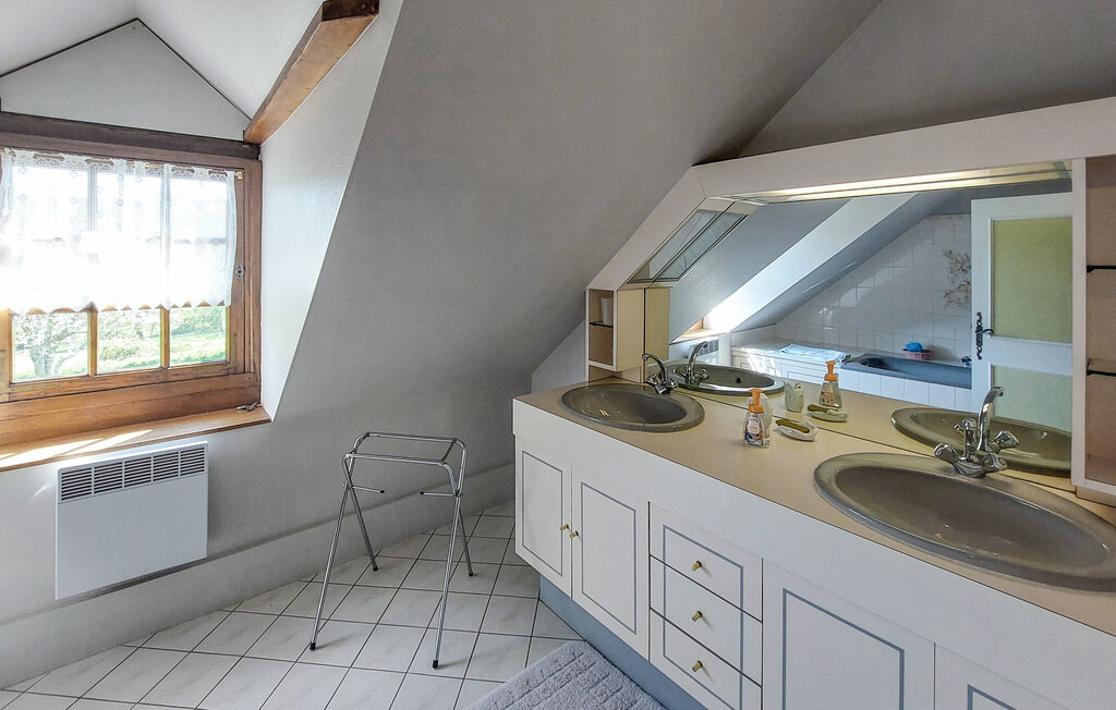 Location de vacances - Mont Saint Jean , France - FVS041 18