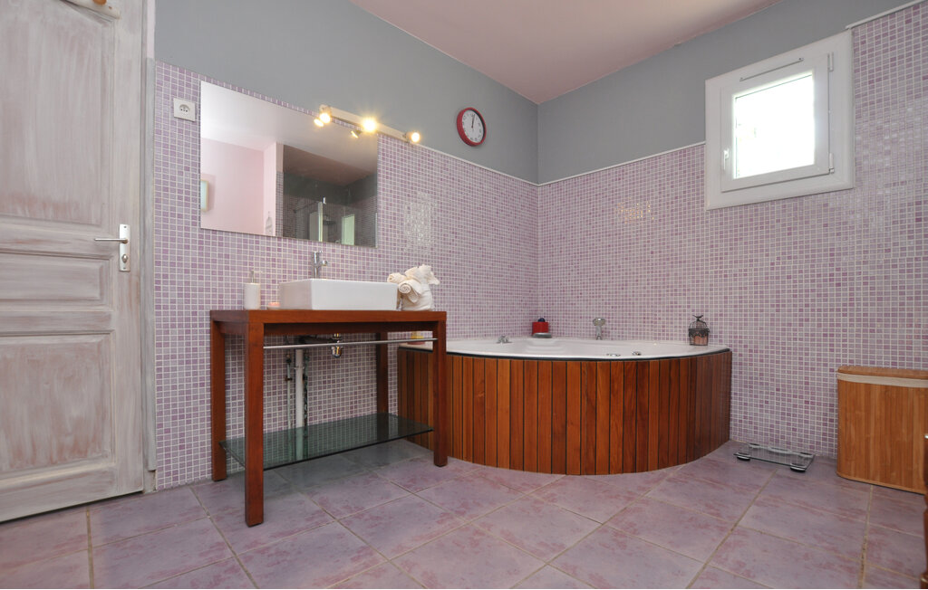 Location de vacances - Besse-sur-Issole , France - FVV135 25