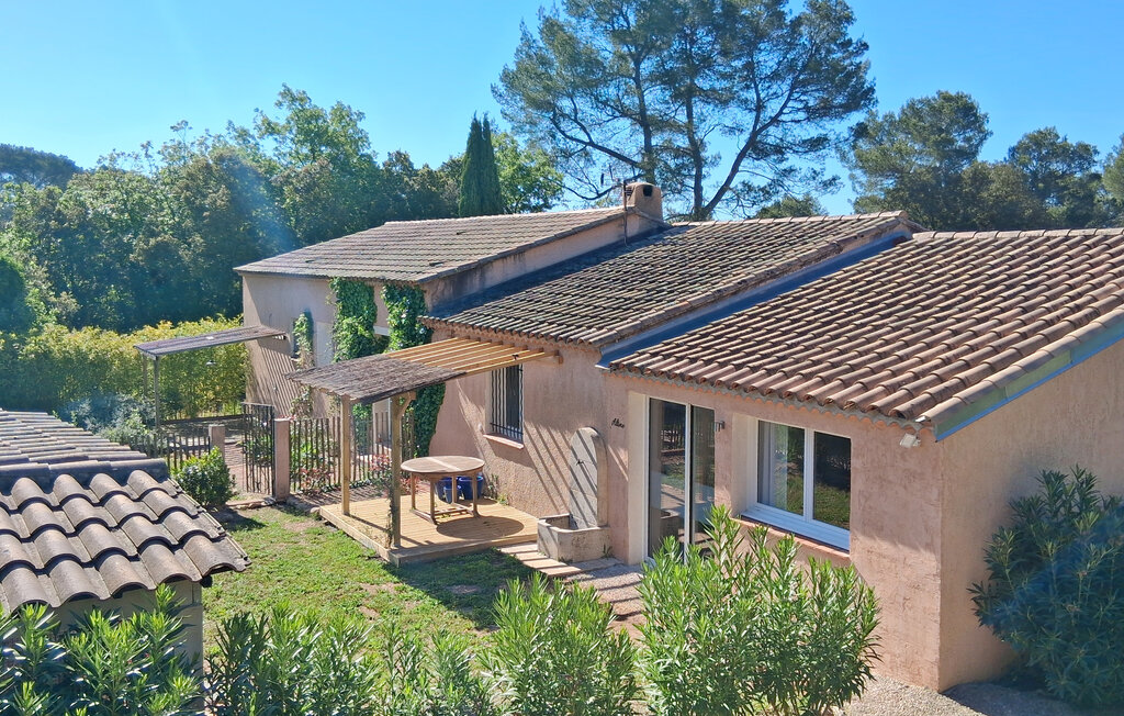 Location de vacances - Besse sur Issole , France - FVV198 8