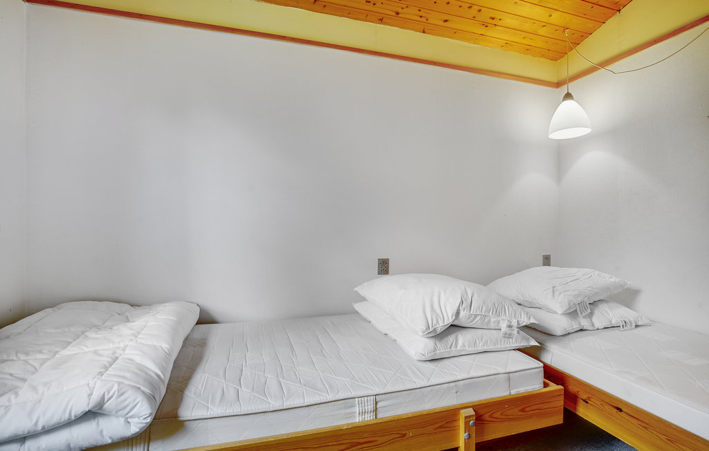 Feriehuse - Marielyst Strand , Danmark - G0011 22