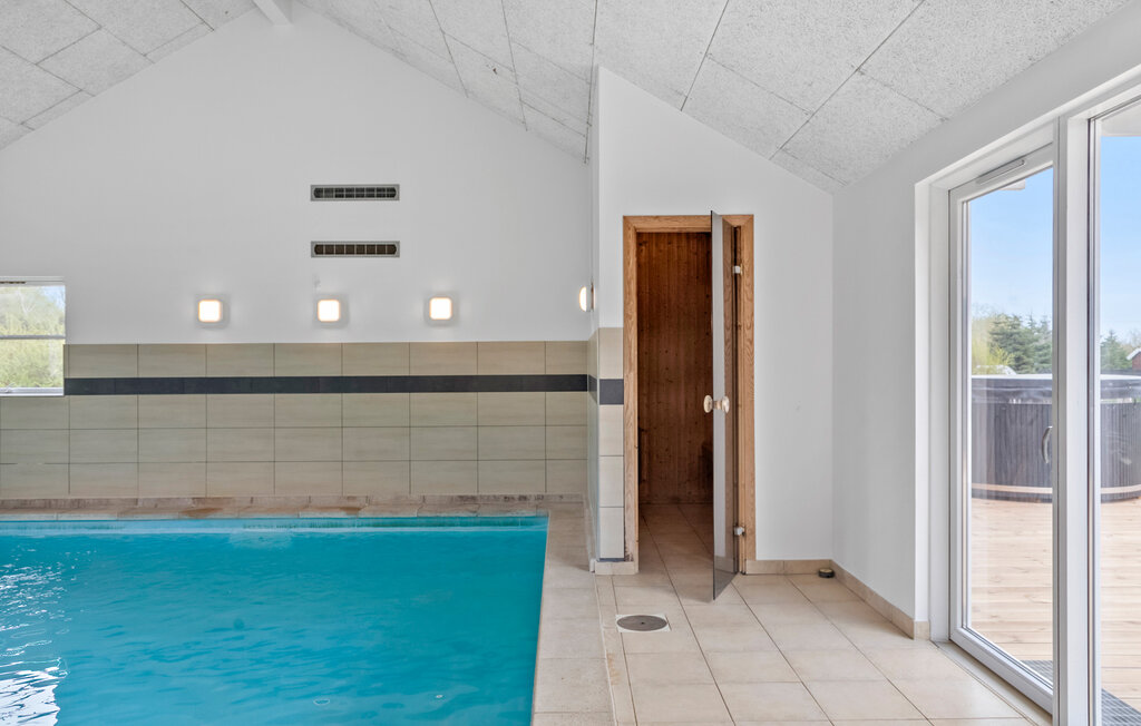 Feriehuse - Marielyst Strand , Danmark - G0047 8