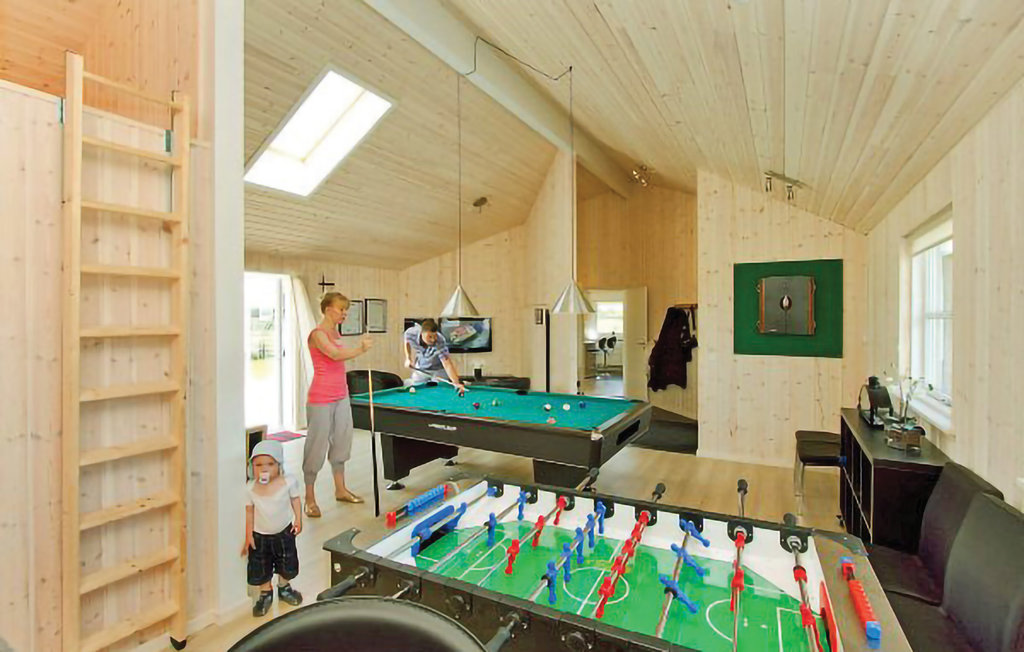 Semesterhus - Marielyst Strand , Danmark - G0181 18