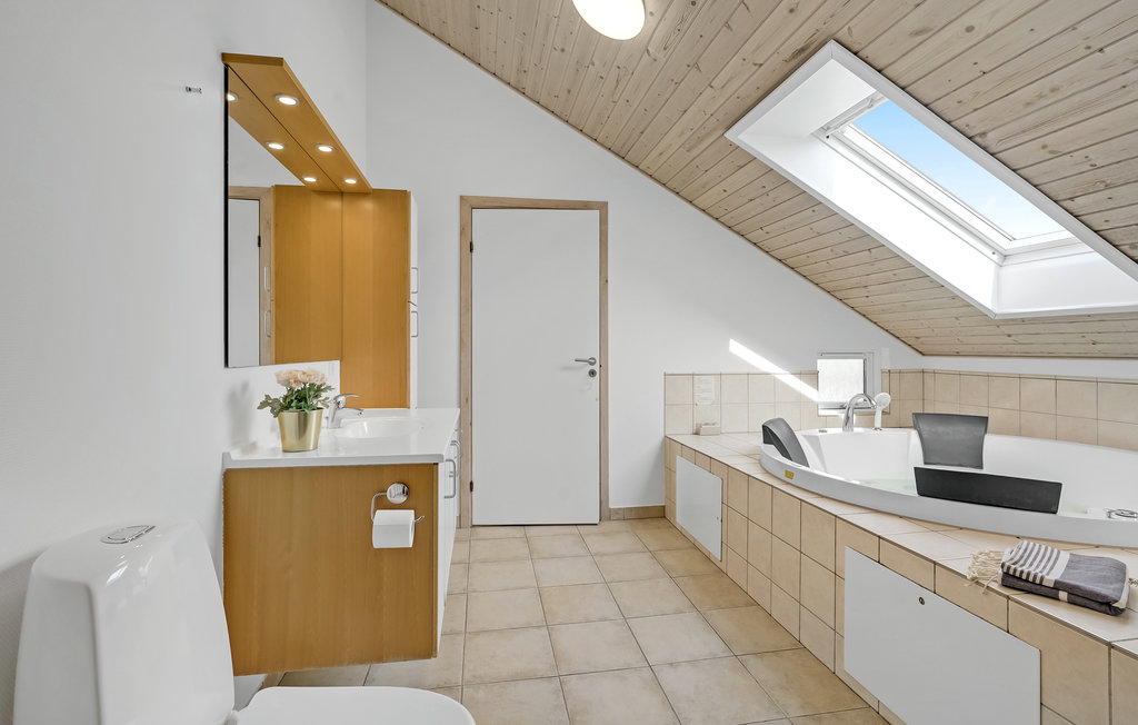 Semesterhus - Marielyst Strand , Danmark - G0175 23