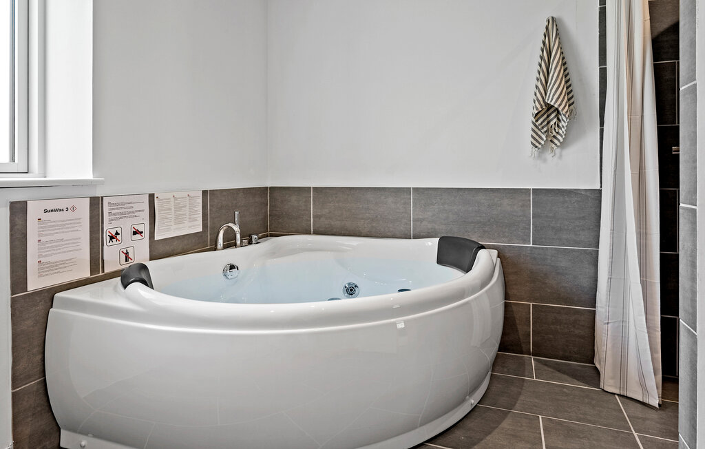 Feriehuse - Lohals , Danmark - G11266 24