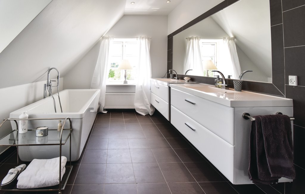Feriehus - Ørbæk , Danmark - G53542 8