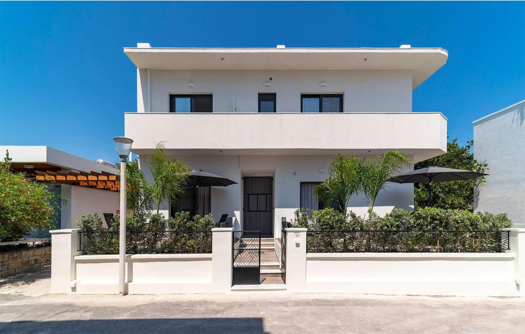 Apartment Rhodes Town , Greece GRO097 Novasol