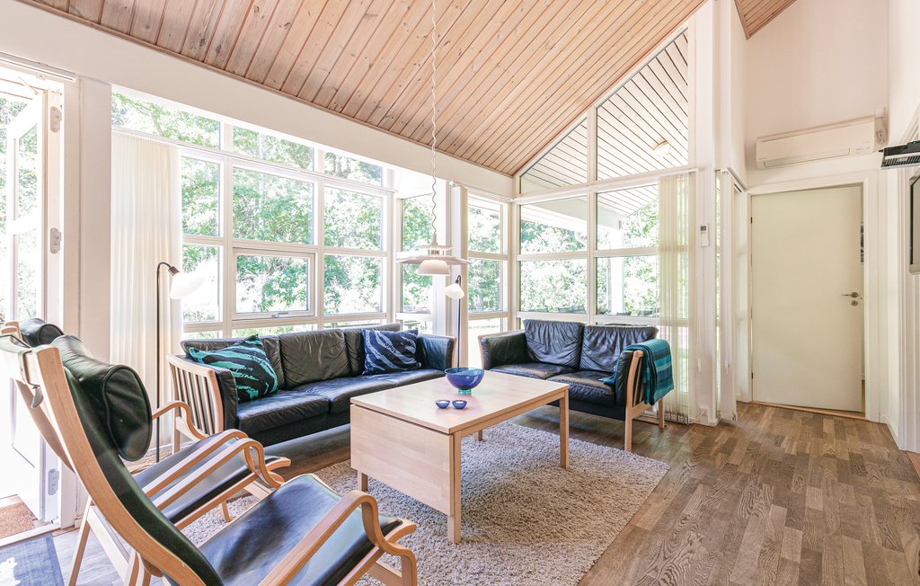 Semesterhus Rubinsøen Skovhuse