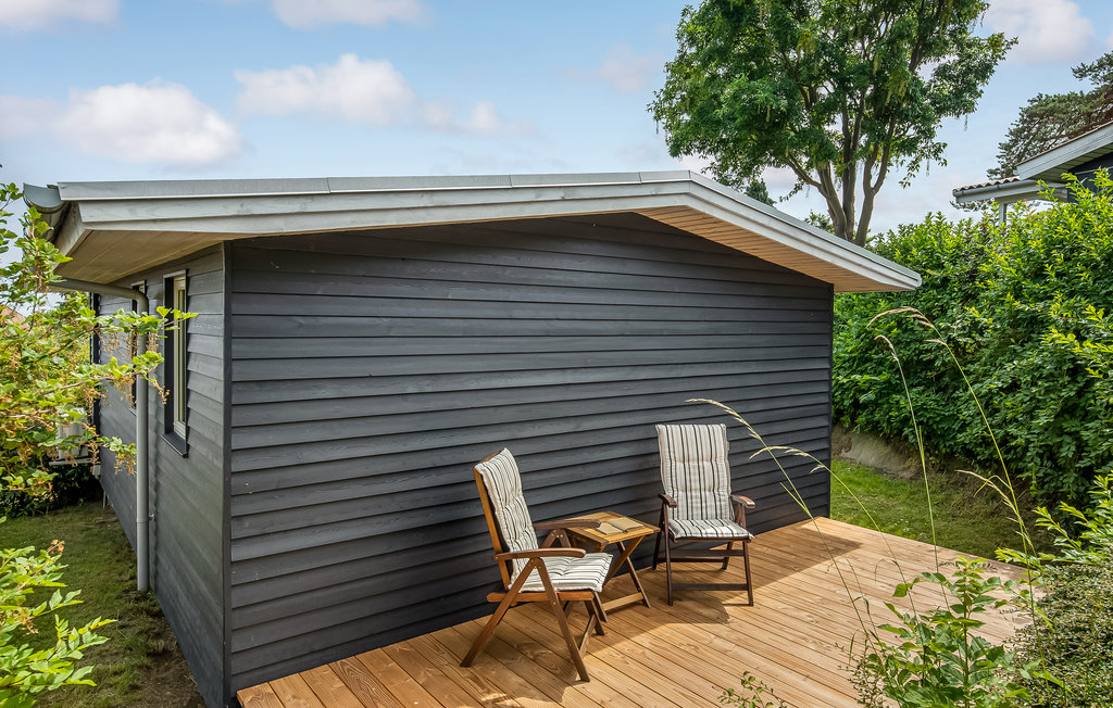 Semesterhus - Gudhjem Strand , Danmark - H0111 5
