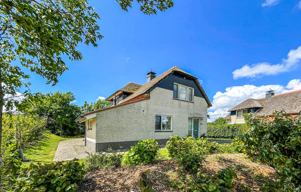 Semesterhus - Makkum , Nederländerna - HFR332 1