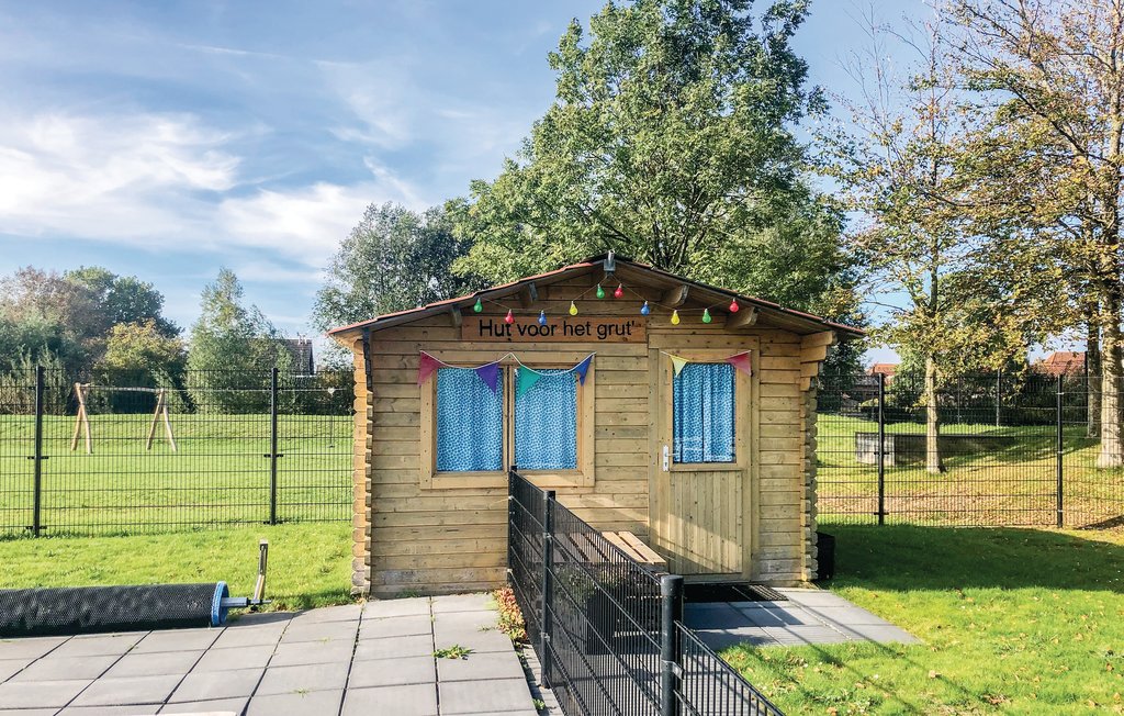 Semesterhus - Tzummarum , Nederländerna - HFR317 13