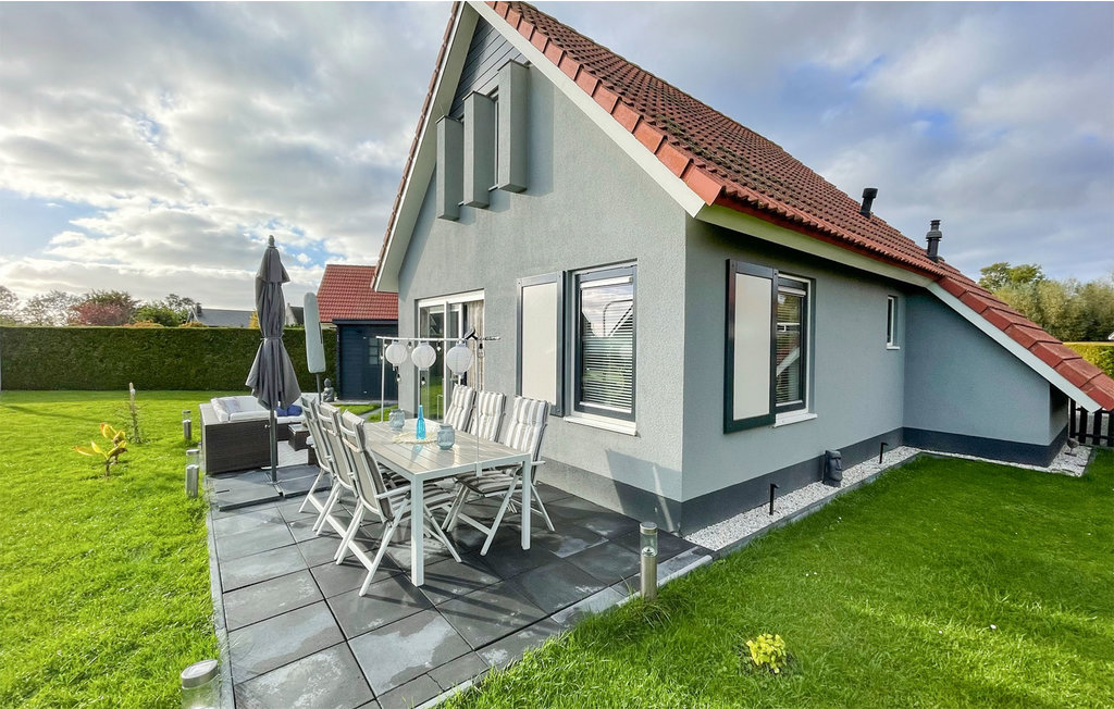 Semesterhus - Tzummarum , Nederländerna - HFR405 2