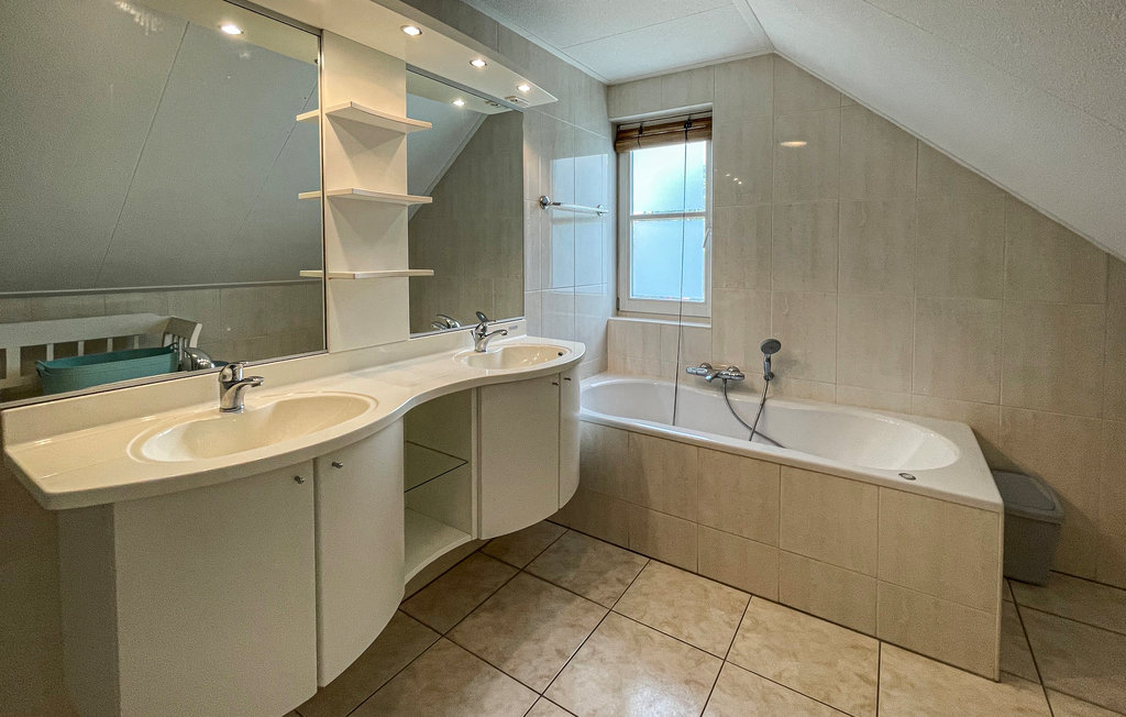 Semesterhus - Makkum , Nederländerna - HFR332 15