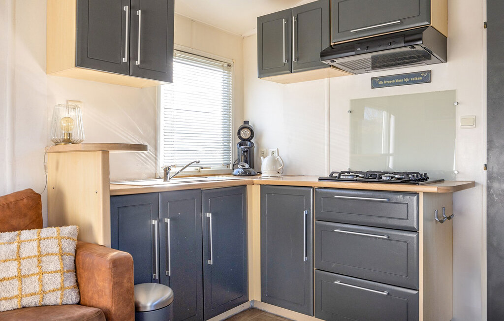 Semesterhus - Tzummarum , Nederländerna - HFR099 6