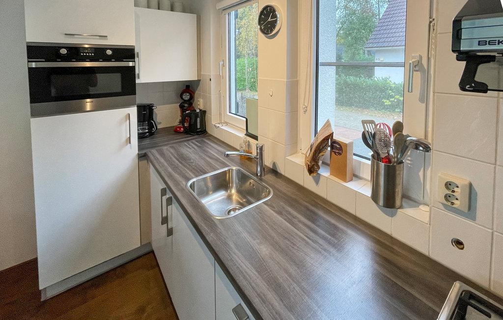 Holiday home Noordwolde (HFR407)