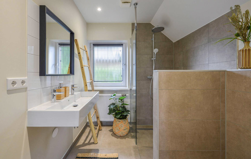 Semesterhus - Kerkdriel , Nederländerna - HGE137 8