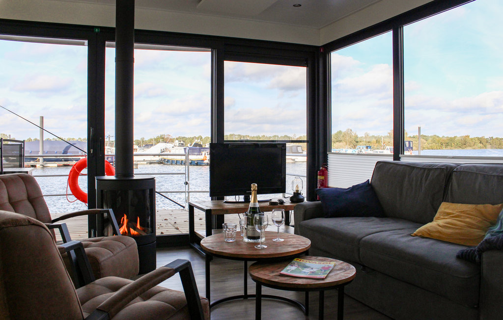 Husbåt/Hus på vatten - Well , Nederländerna - HLI215 3