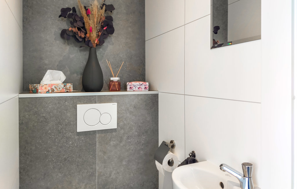 Husbåt/Hus på vatten - Ohé & Laak , Nederländerna - HLI217 14