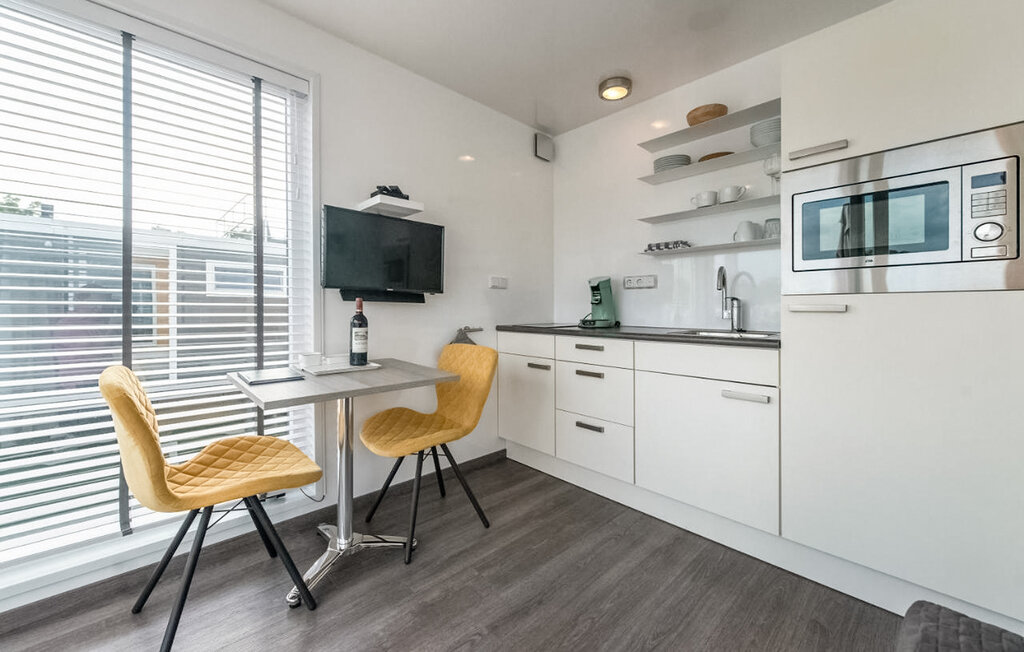 House boat - Maastricht , Netherlands - HLI401 5