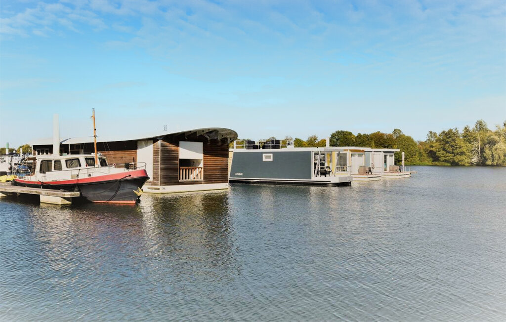Péniche - Maastricht , Pays-Bas - HLI408 9