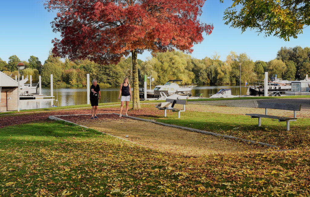 Husbåt - Maastricht , Nederland - HLI410 25