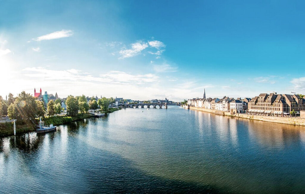 Husbåt - Maastricht , Nederland - HLI410 30