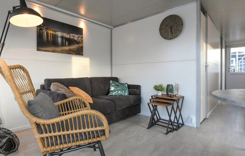 Husbåt - Maastricht , Nederland - HLI410 4