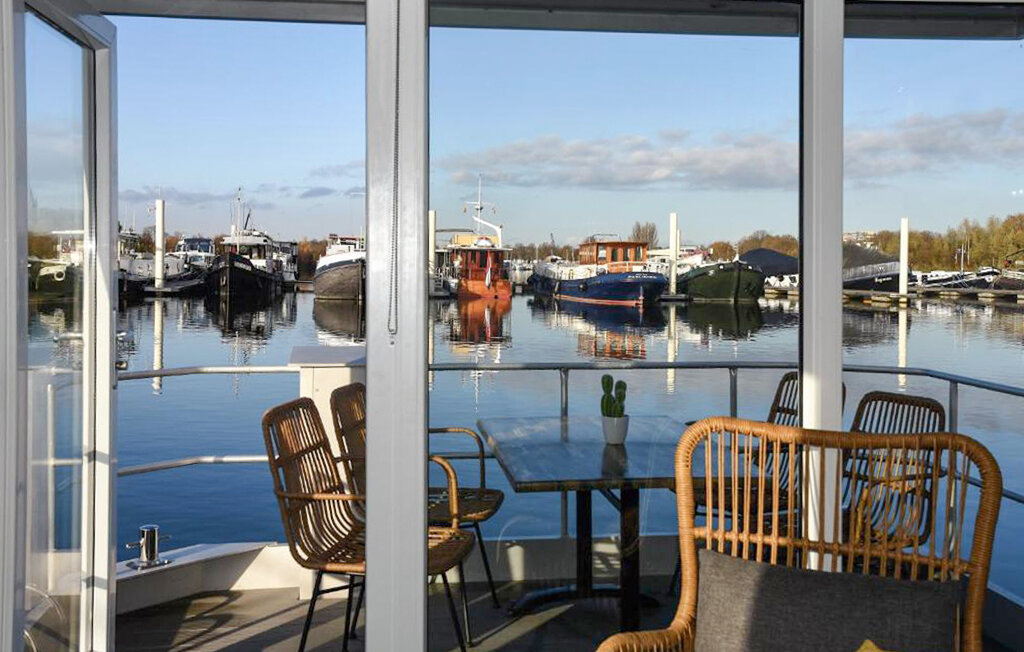 Husbåt - Maastricht , Nederland - HLI410 5