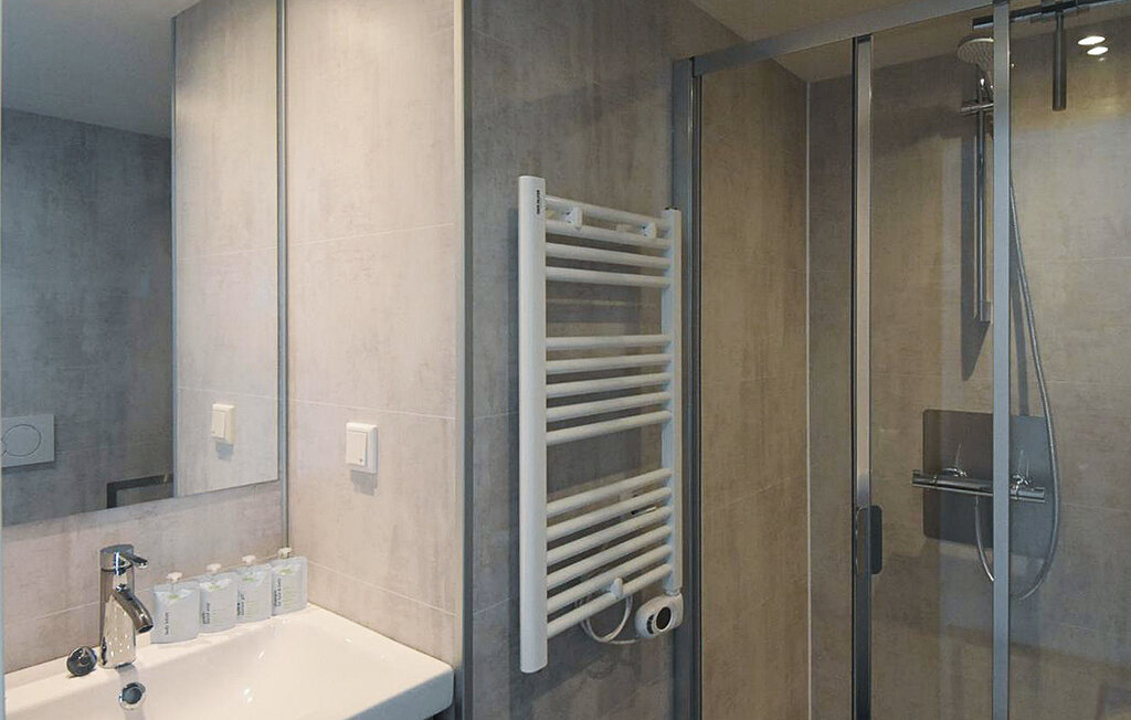 Husbåd - Maastricht , Holland - HLI412 21