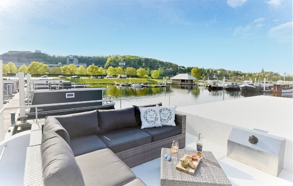 House boat - Maastricht , Netherlands - HLI413 17