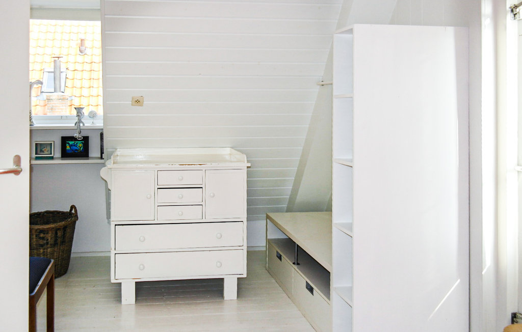 Semesterhus - Bergen , Nederländerna - HNH570 19