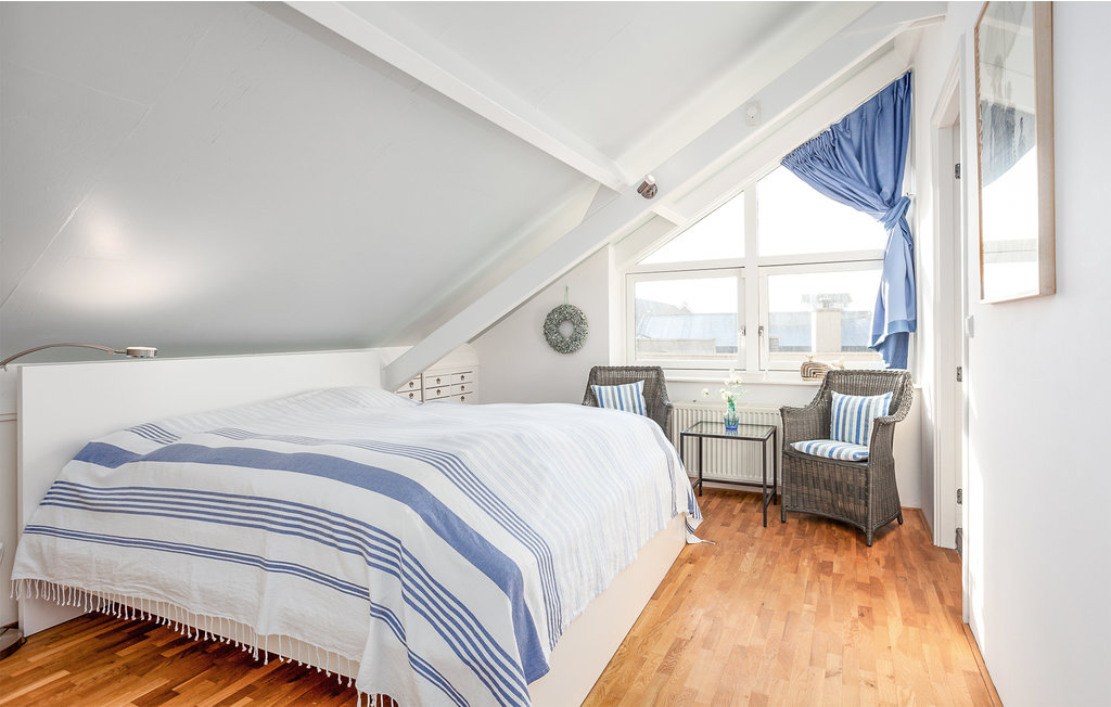 Semesterhus - Bergen aan Zee , Nederländerna - HNH596 22