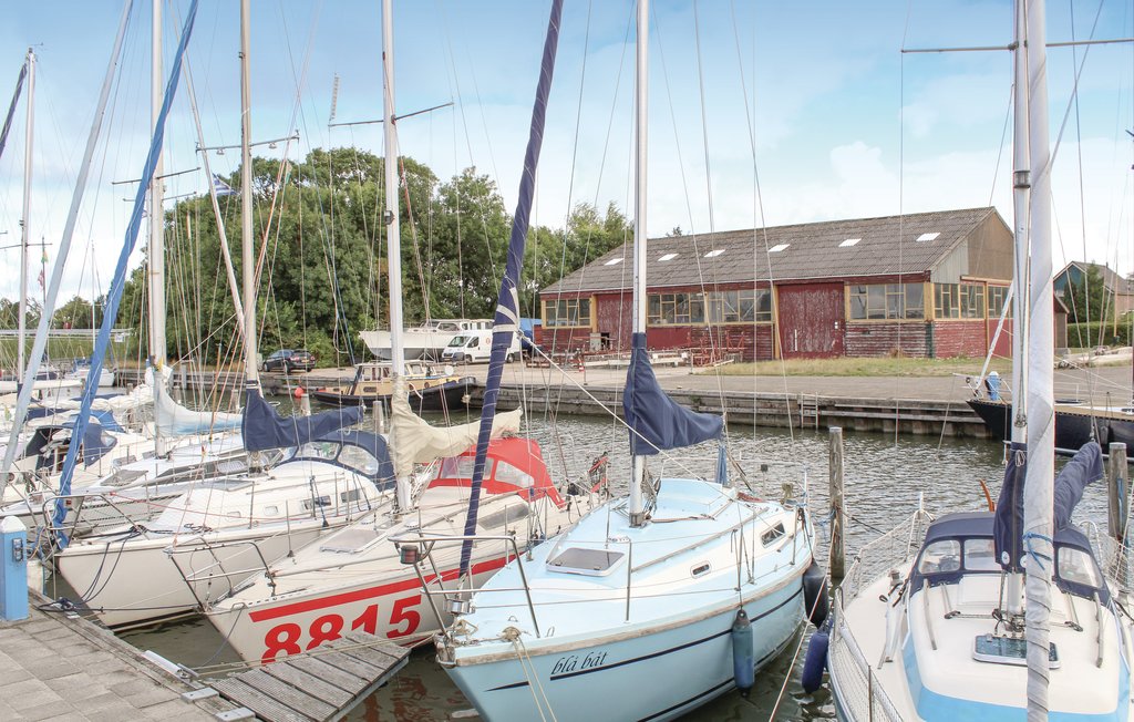 Semesterhus - Bovenkarspel , Nederländerna - HNH084 17