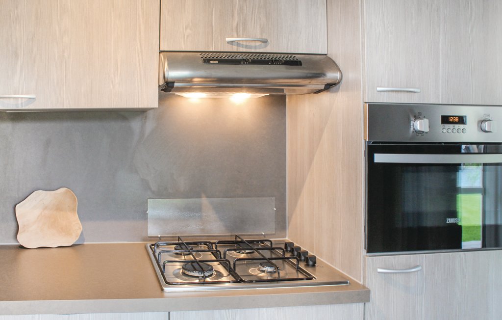 Semesterhus - Bovenkarspel , Nederländerna - HNH084 9