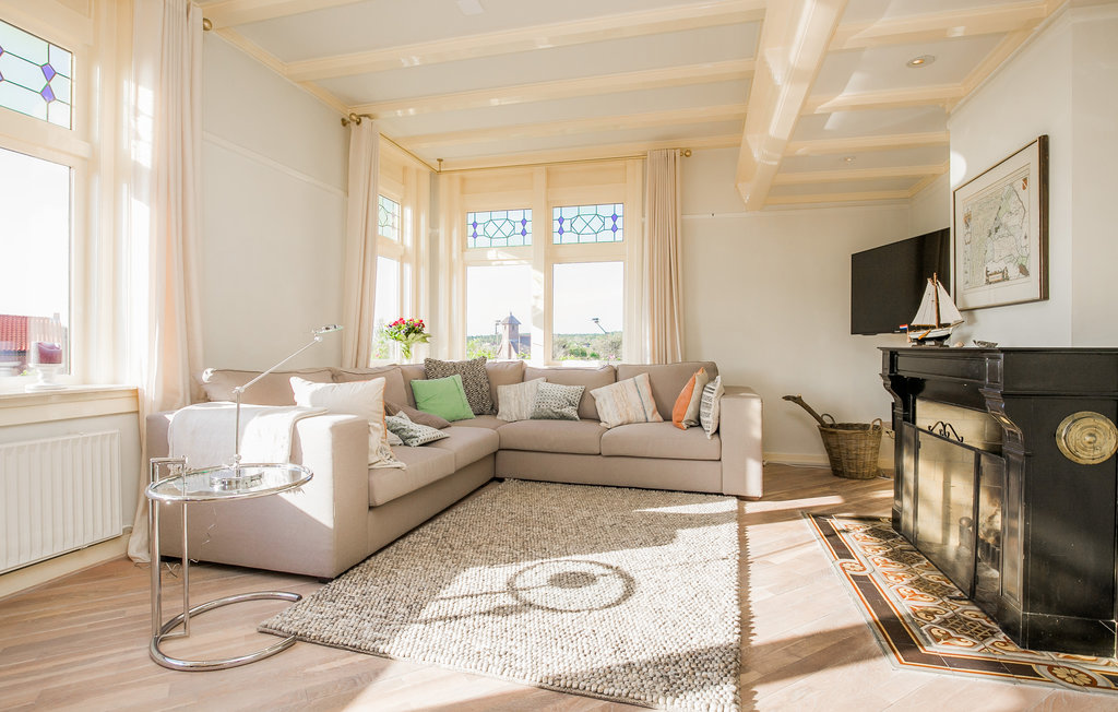 Semesterhus - Bergen aan Zee , Nederländerna - HNH523 2