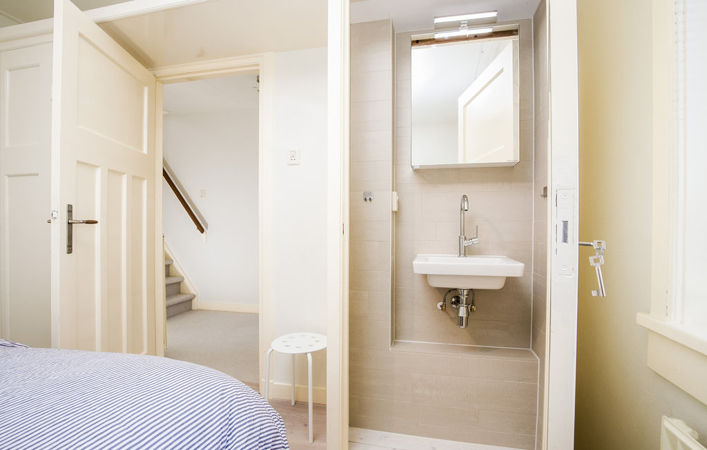 Semesterhus - Bergen aan Zee , Nederländerna - HNH523 28