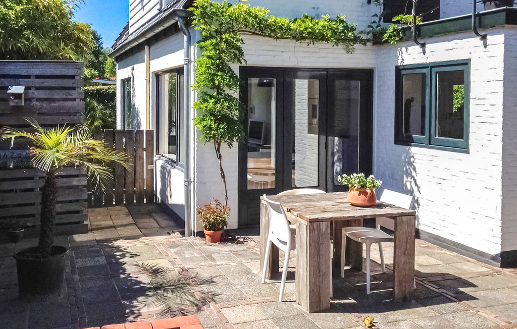 Semesterhus - Bergen , Nederländerna - HNH570 9