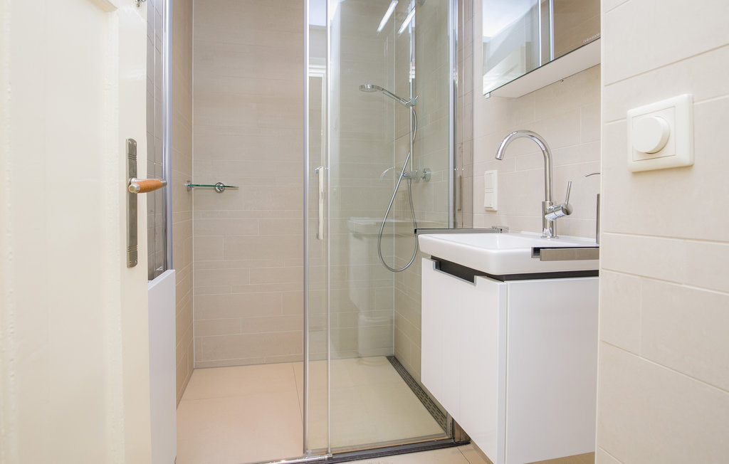 Semesterhus - Bergen aan Zee , Nederländerna - HNH523 34