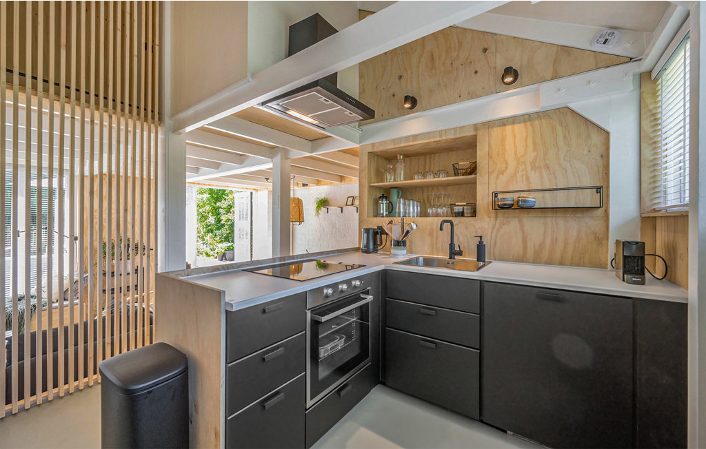 Semesterhus - Warmenhuizen , Nederländerna - HNH694 6