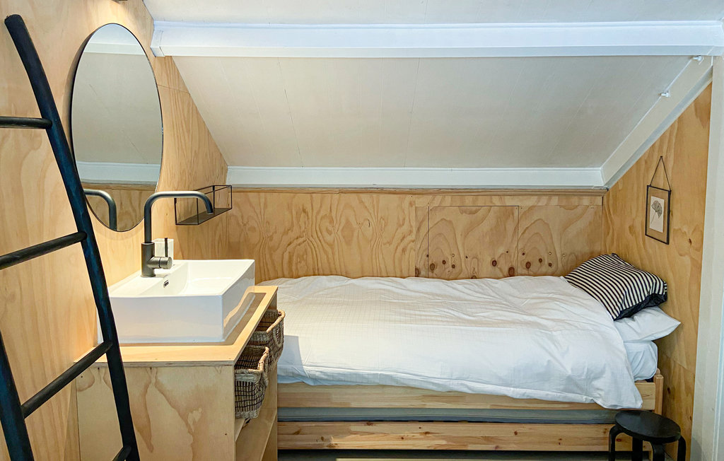 Semesterhus - Warmenhuizen , Nederländerna - HNH694 18