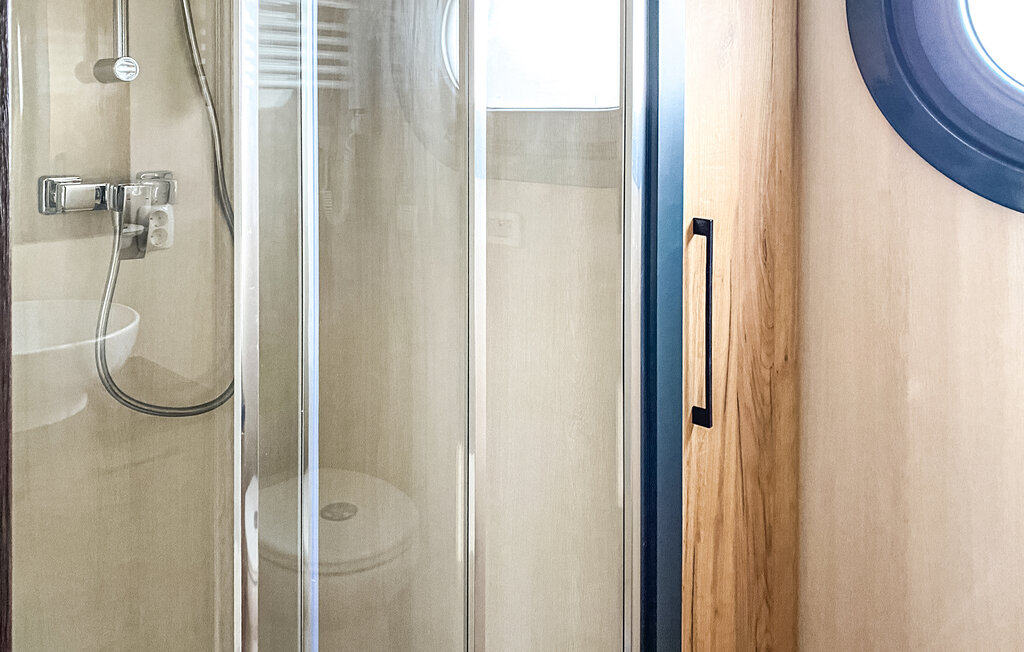 Huisboot - Uitgeest , Nederland - HNH256 18