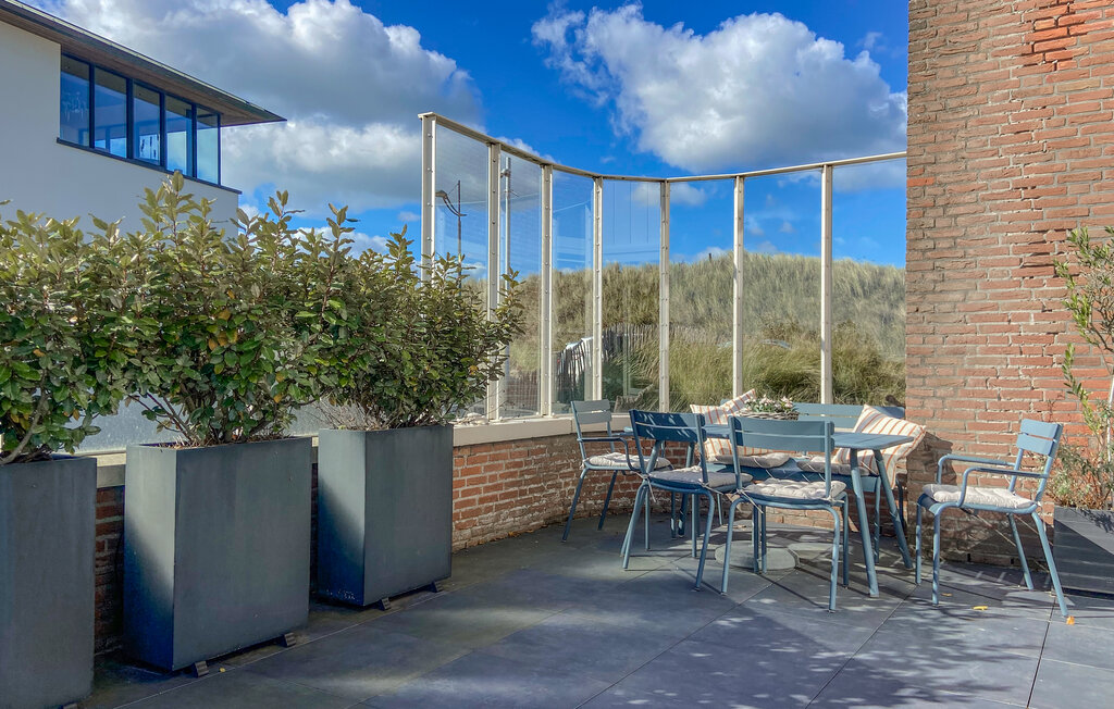 Semesterhus - Bergen aan Zee , Nederländerna - HNH596 2