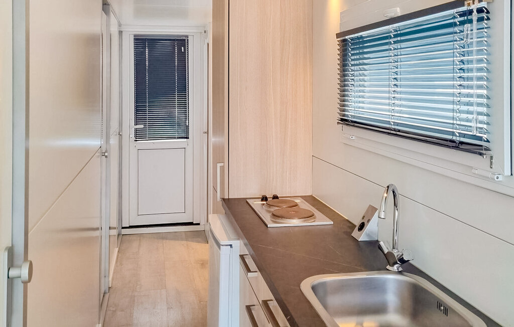 Husbåt/Hus på vatten - Amsterdam , Nederländerna - HNH274 5