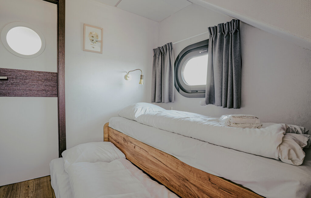 Huisboot - Uitgeest , Nederland - HNH256 16