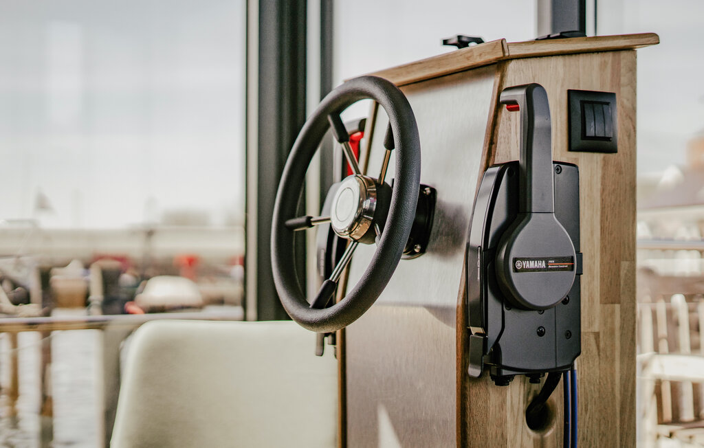 Huisboot - Uitgeest , Nederland - HNH256 9