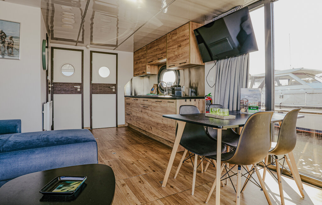 Huisboot - Uitgeest , Nederland - HNH256 5