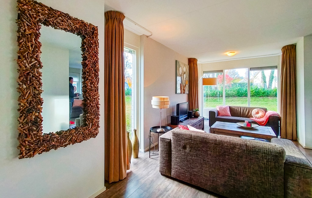 Semesterhus - Delden , Nederländerna - HOV090 14