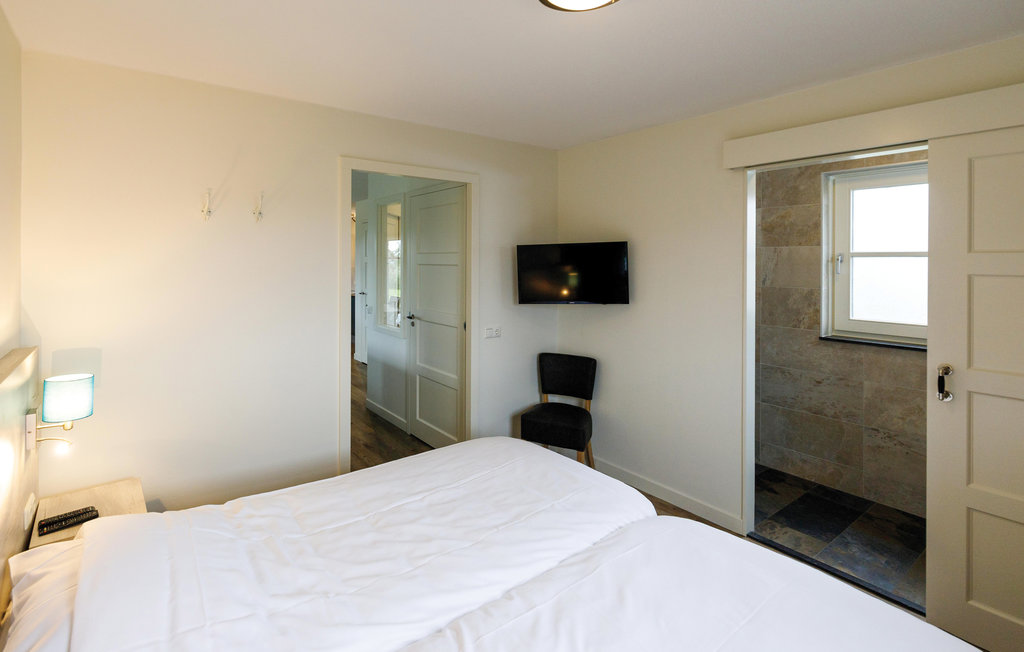 Semesterhus - Giethoorn , Nederländerna - HOV245 12