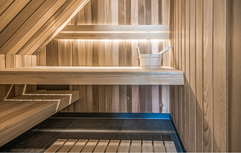 Semesterhus - Den Ham , Nederländerna - HOV193 17