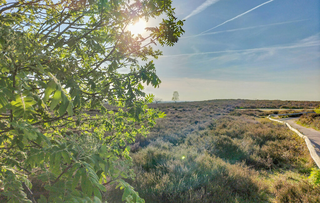 Semesterhus - Hellendoorn , Nederländerna - HOV757 17